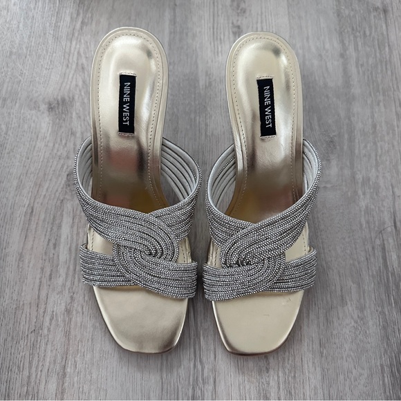 Dancy Heeled Slide Sandals - Picture 7 of 9